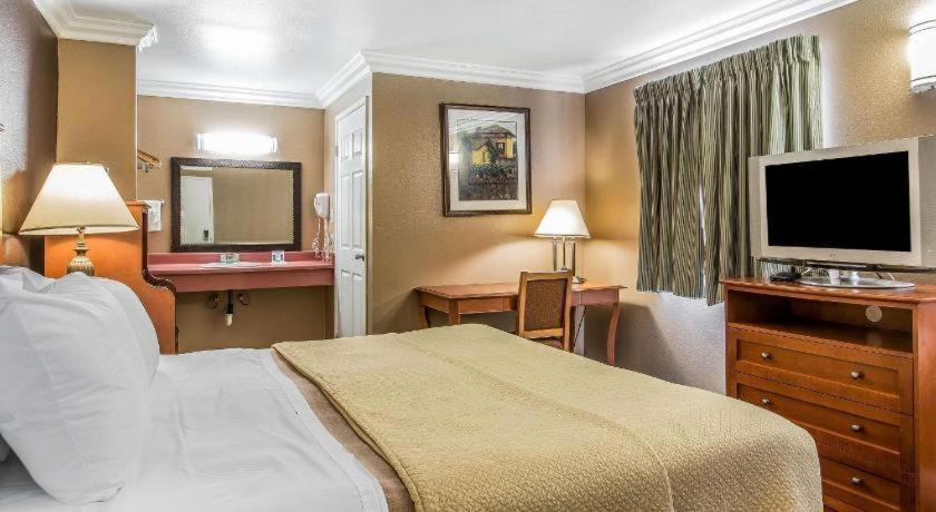 Rodeway Inn Ventura Eksteriør bilde