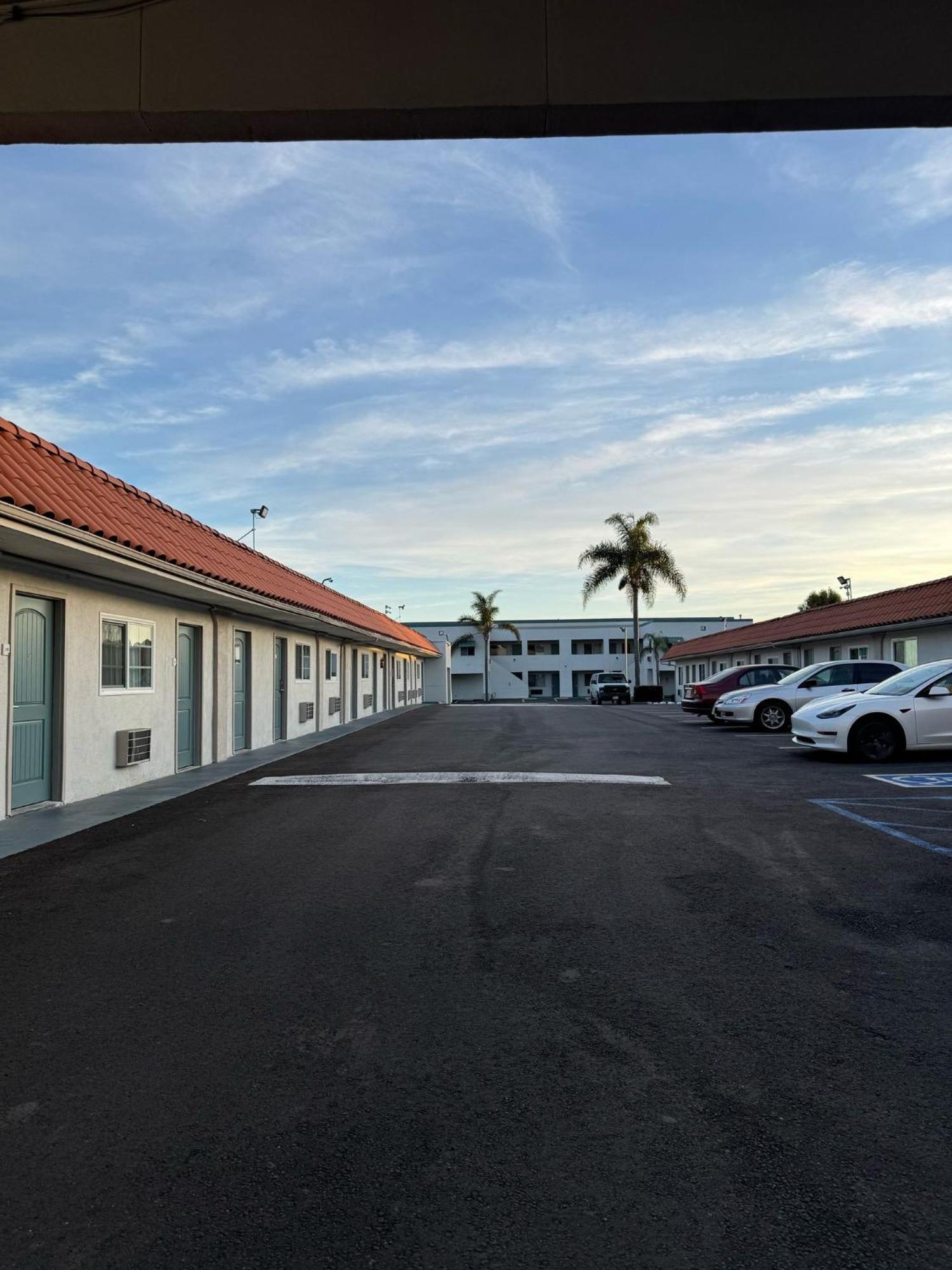 Rodeway Inn Ventura Eksteriør bilde